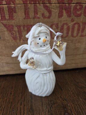 Winters Beauty White Snowman Ornament Stars Frost